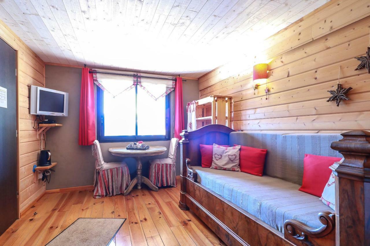 Binos Chalet De Barraou B&B 외부 사진